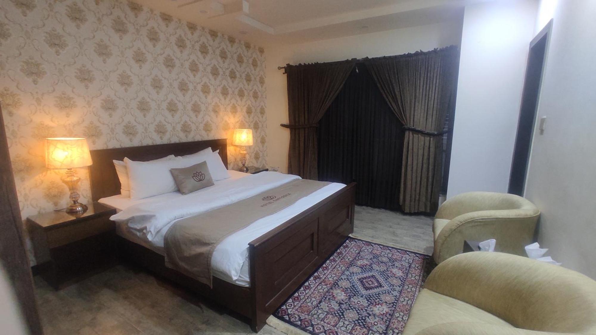 Hotel Daffodils Rawalpindi Buitenkant foto