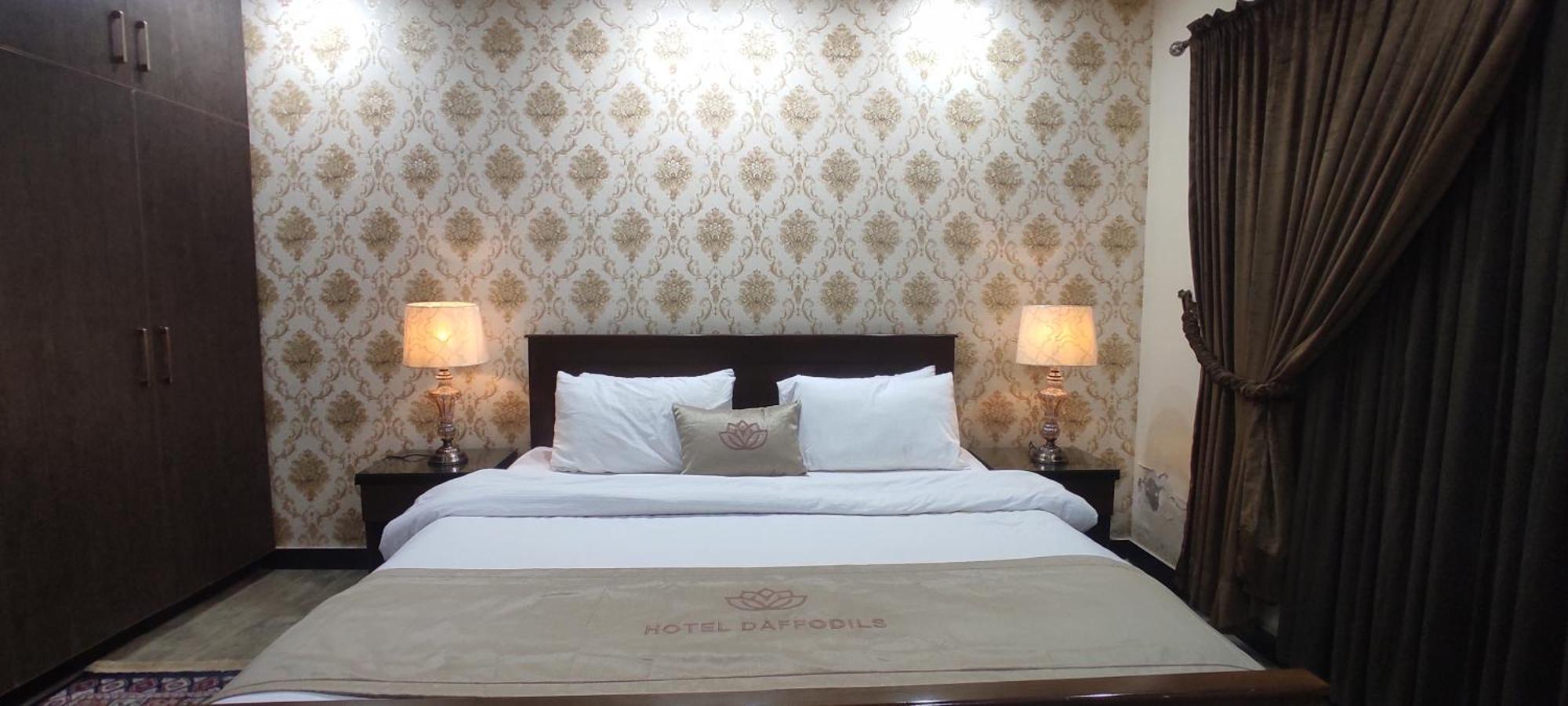 Hotel Daffodils Rawalpindi Buitenkant foto