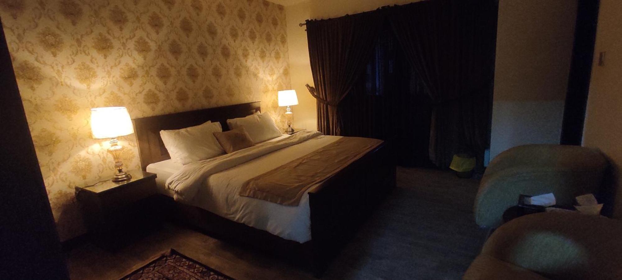 Hotel Daffodils Rawalpindi Buitenkant foto